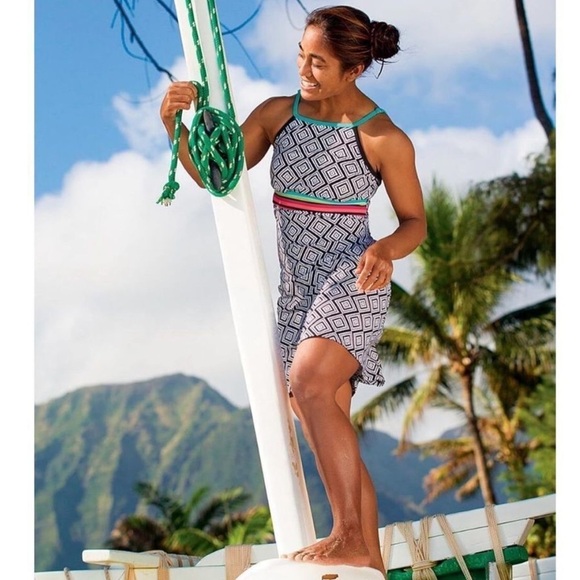 BOGO! Title Nine Plunge Swim Halter Neck Dress In Black White Geometric - Picture 1 of 9